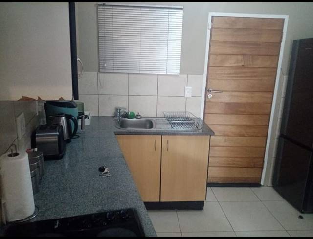 1 BEDROOM APARTMENT FOR SALE IN AUCKLAND PARK